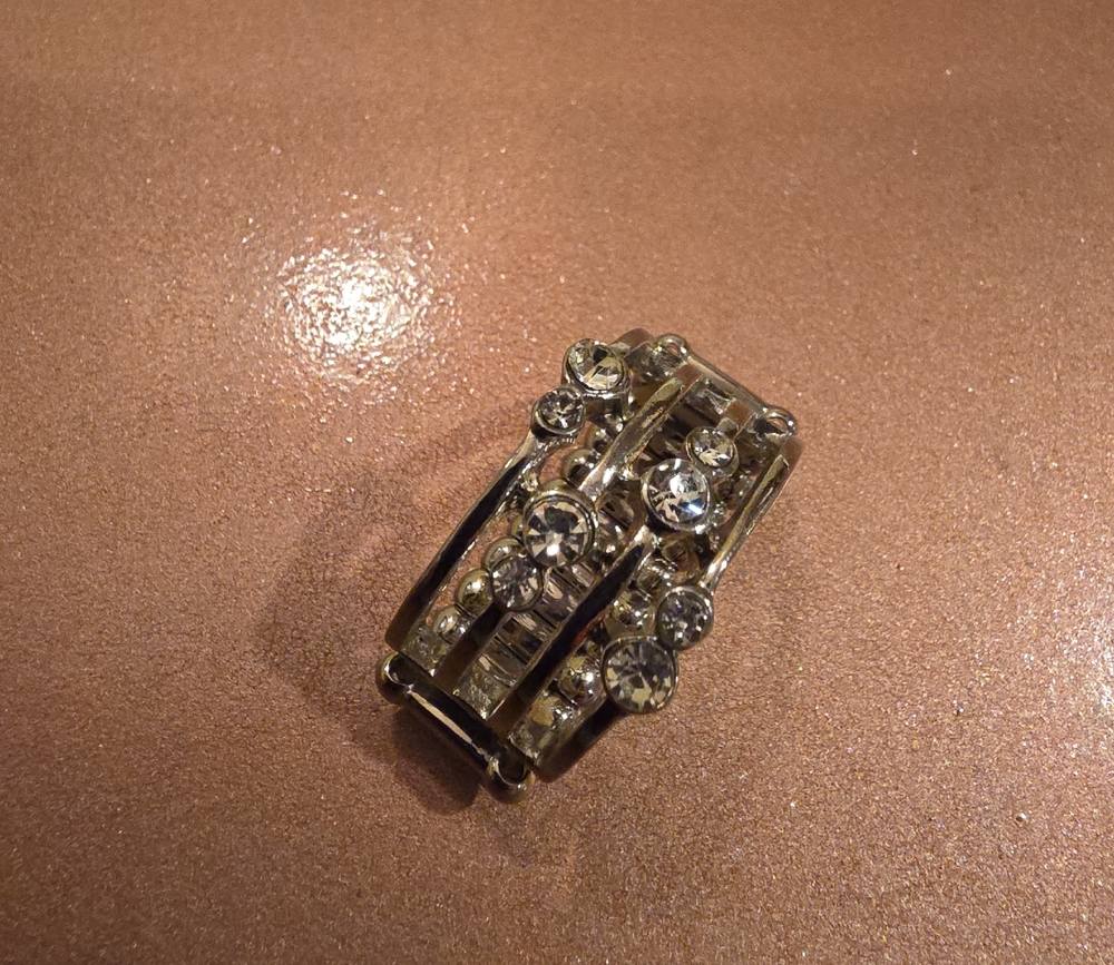 Elegant Gold and Silver Crystal Ring
